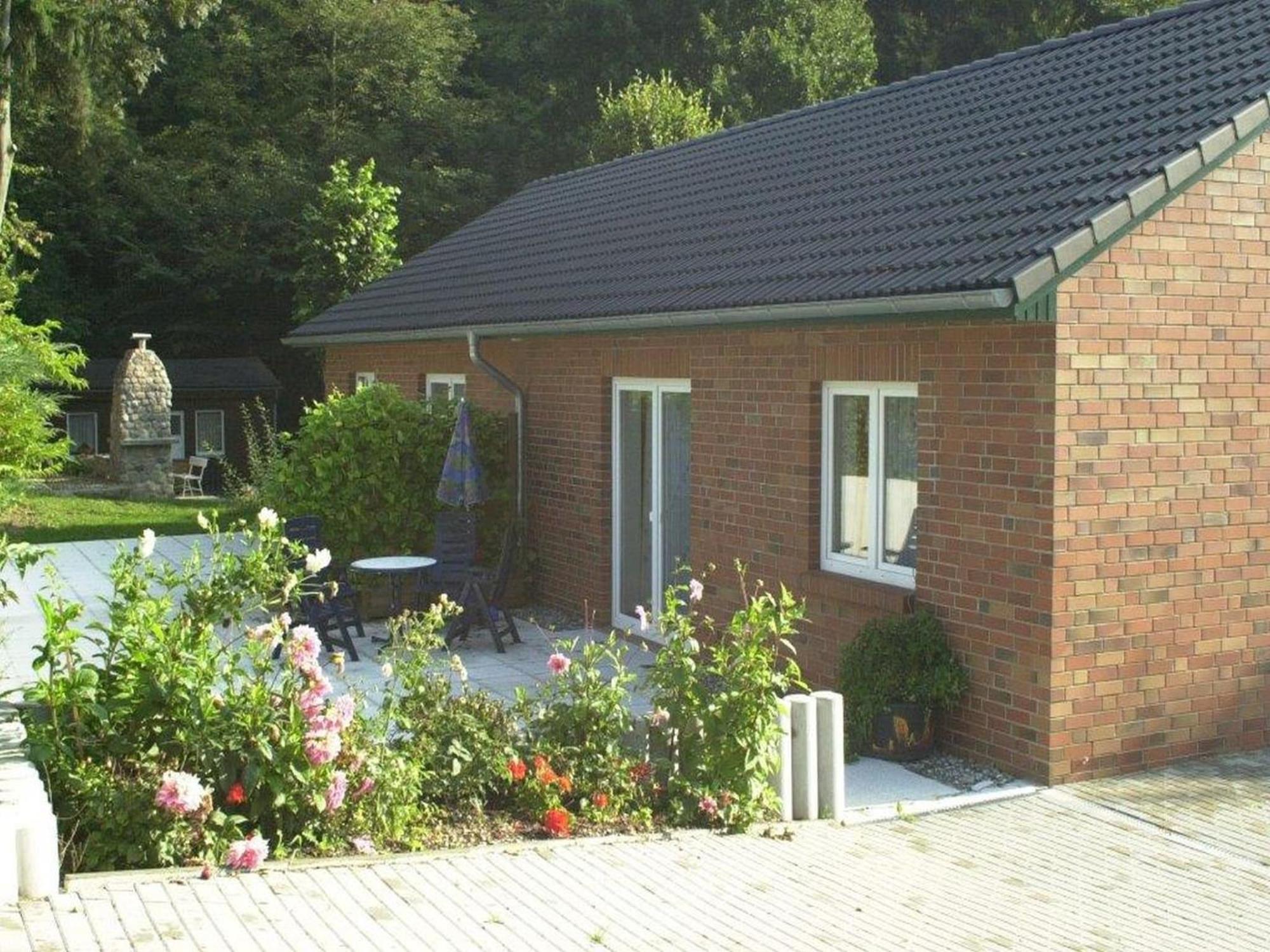 Farm Holiday Home In Damshagen With Garden Klutz Bagian luar foto