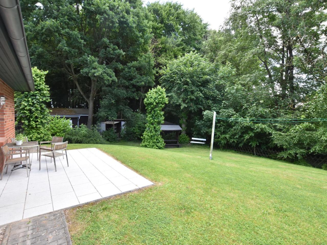 Farm Holiday Home In Damshagen With Garden Klutz Bagian luar foto